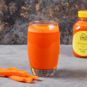 Сок свежевыжатый морковный