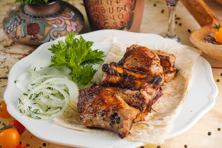 Шашлык из свиных ребрышек