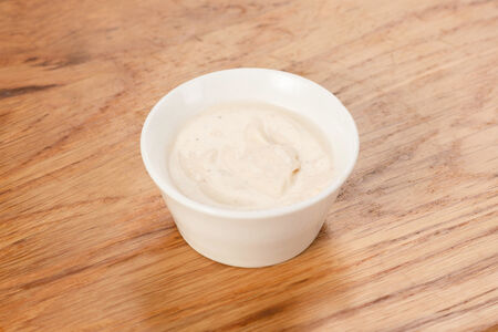 Соус урнебес