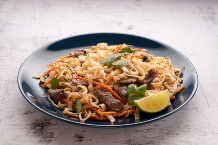 Пад Тай с говядиной