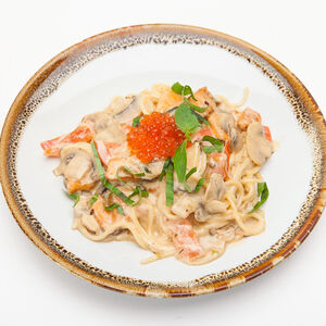 Спагетти с семгой