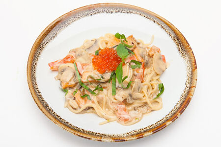 Спагетти с семгой