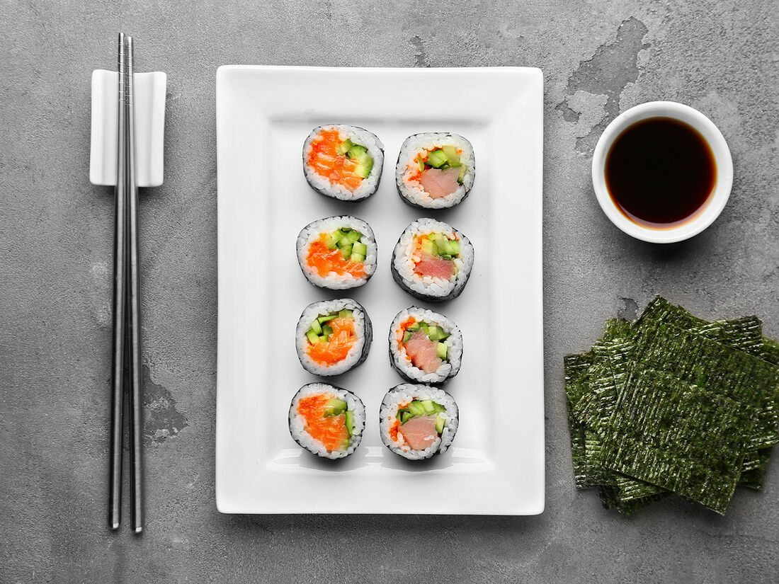 Ресторан Miyaki Sushi, Доставка из Miyaki Sushi, Васильевский округ, Малый  проспект Васильевского острова, 52, местоположение на карте