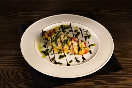 Баклажан запеченный с моцареллой