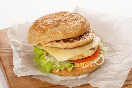 Сэндвич Плескавица куриная двойная с сыром