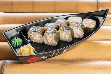 Ролл Батто с крабом