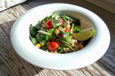 Салат Тайский