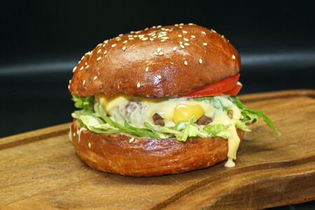 Бургер Сырный