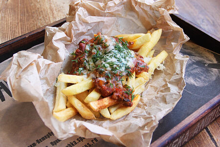 Фри с фаршем и моцареллой