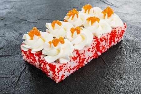 Ролл Две икры