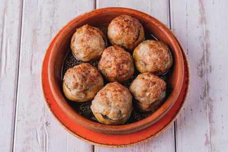 Грибные шапочки, фаршированные с мясом