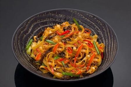 Лапша удон с овощами