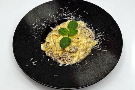 Паста с белыми грибами