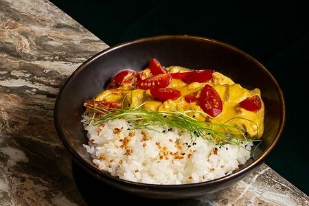 Рис с курицей карри