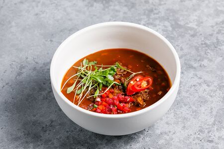 Чили кон карне