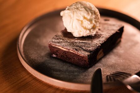 Брауни с творожным сыром и вишней 