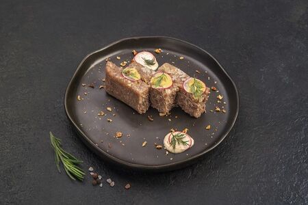 Праздничный холодец