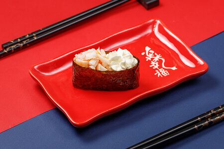 Гункан креветка крем