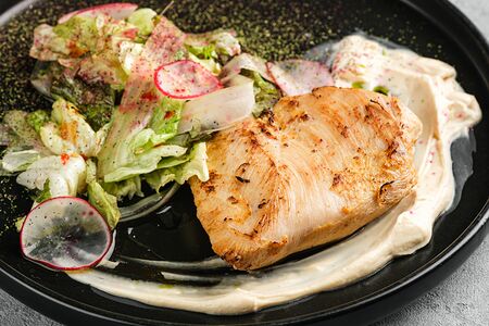 Филе фермерского цыпленка с йогуртом Том ям 