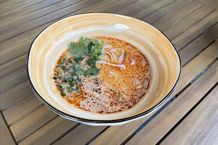 Сливочный суп с лососем