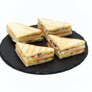 Клаб-сэндвич с лососем