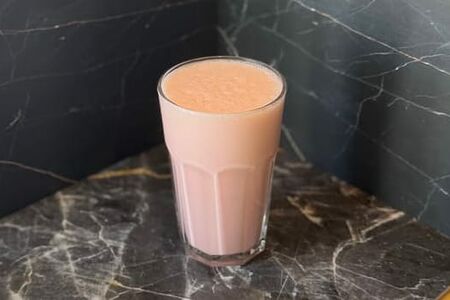 Молочный коктейль Клубника