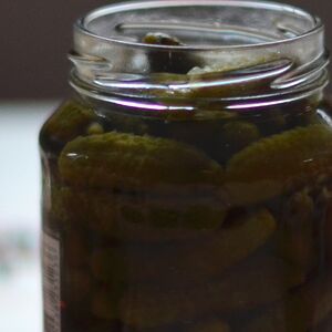 Огурец маринованный 