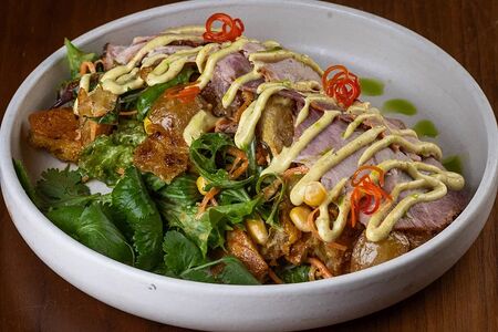 Салат с домашней ветчиной и корейской морковью