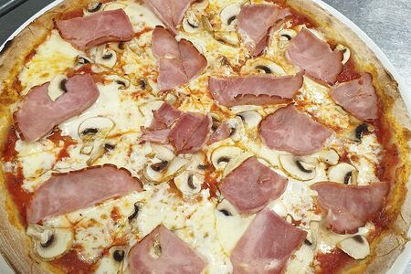Пицца Прошутто Фунги