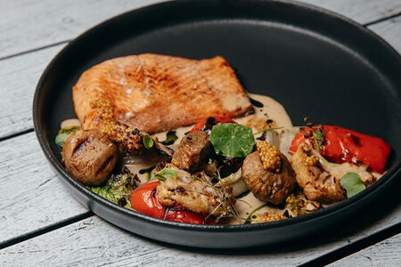 Стейк из форели