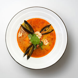 Суп из морепродуктов Том Хан