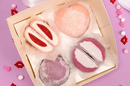 Моти-Бокс Любовь