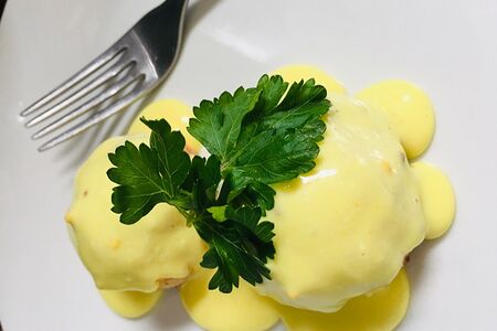 Митболы в сырном соусе