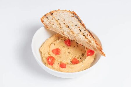 Хумус, перцы, лимская фасоль 