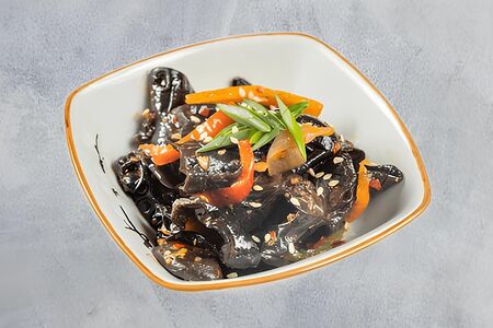 Салат Древесные грибы