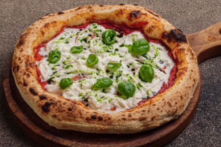 Пицца со страчателлой