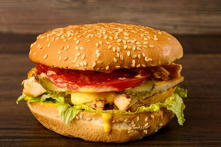 Бургер с куриным филе