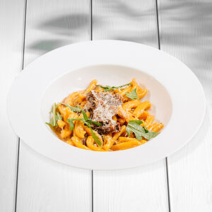 Казаречче с томлеными щечками с грибами в сырном соусе