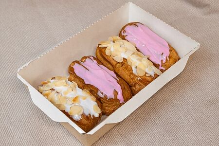 Набор эклеров