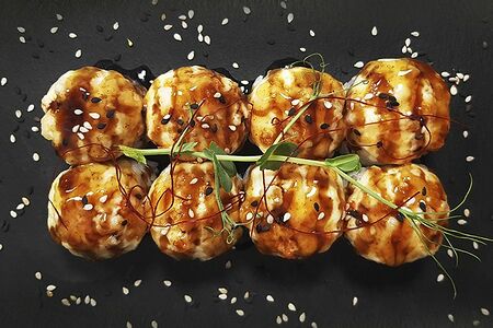 Запеченный ролл с креветкой