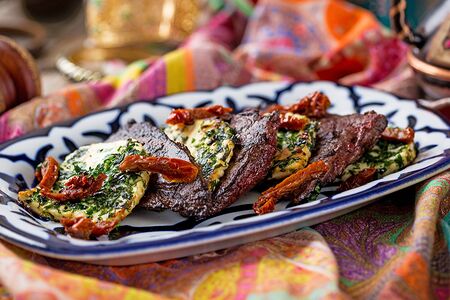 Печень с жареной брынзой