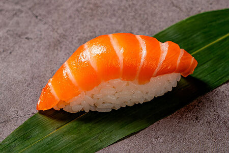 Суши Лосось