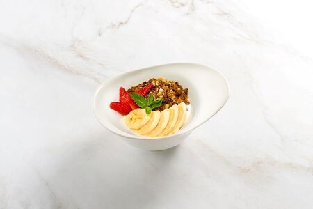 Гранола с бананом