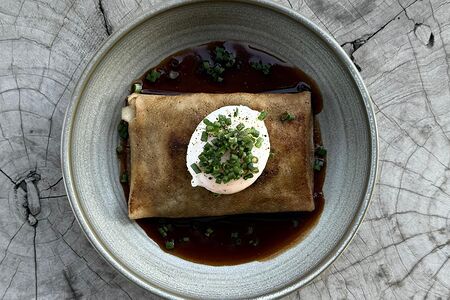 Блин с телячьими щечками