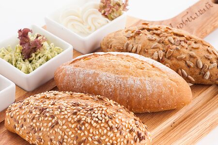 Хлебная доска из трех мини-багетов