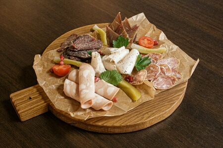 Мясная тарелка