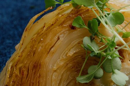 Стейк из капусты