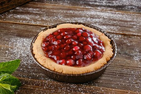 Пирог Английский с брусникой