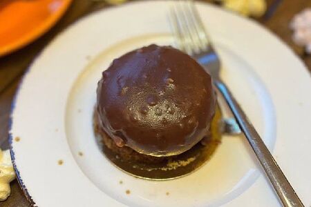 Десерт Взбитый ганаш со смородиной 