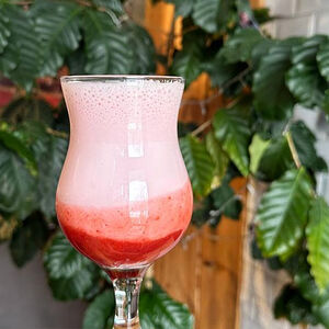 Клубничное молоко 